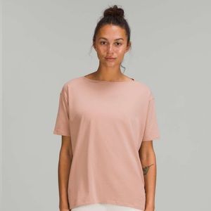 NWOT Lululemon Back in Action Short Sleeve Shirt